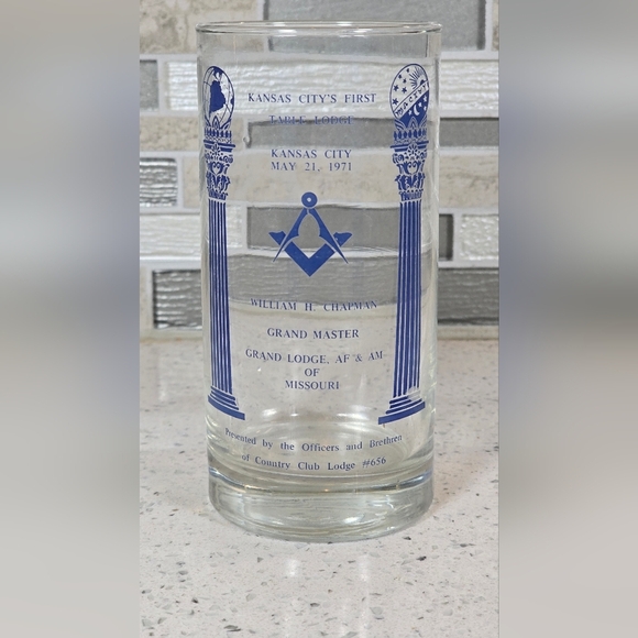 1971 VIntage Masonic Glass Grand Lodge AF & AM of Missouri - Picture 1 of 3